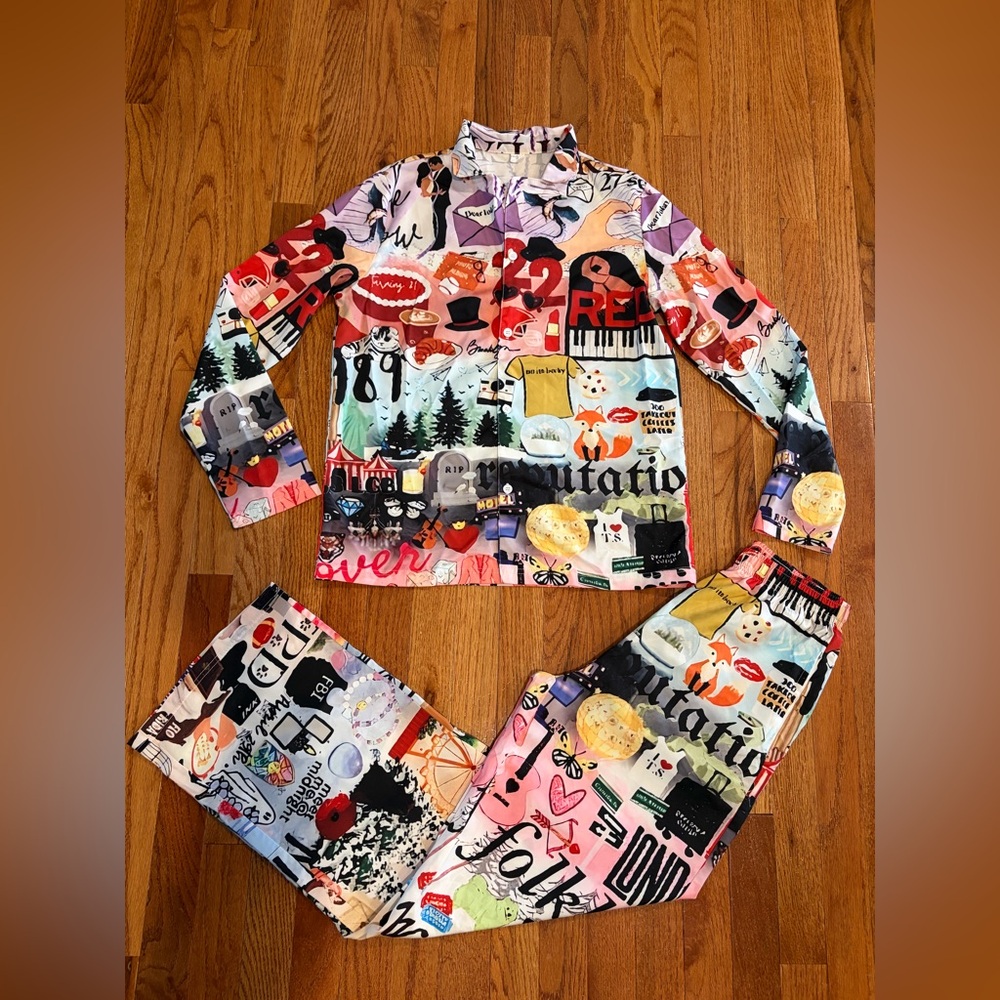 Taylor Swift Graphic Collage Long-Sleeve Pajama Set - Multicolor